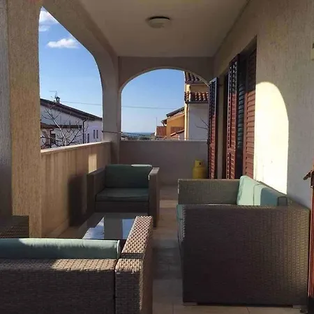 In Porec/istrien 9901 Apartamento *
